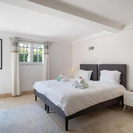 Charming Villa With Garden & Sea Breeze Antibes Getaway Apartman