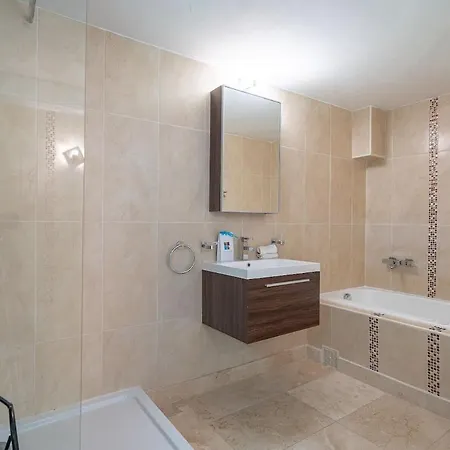 Apartman Charming Villa With Garden & Sea Breeze Antibes Getaway