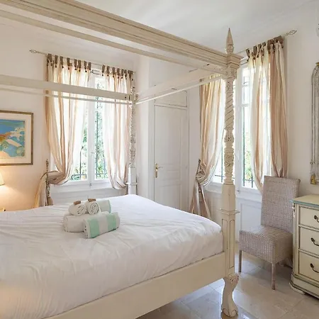 Charming Villa With Garden & Sea Breeze Antibes Getaway Apartman *