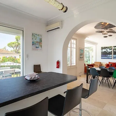 Apartman Charming Villa With Garden & Sea Breeze Antibes Getaway *